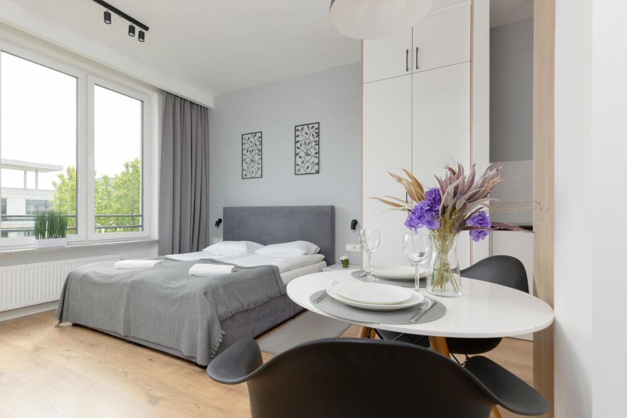 Wola Pet-friendly With Ac Slawinska By Renters Varšava