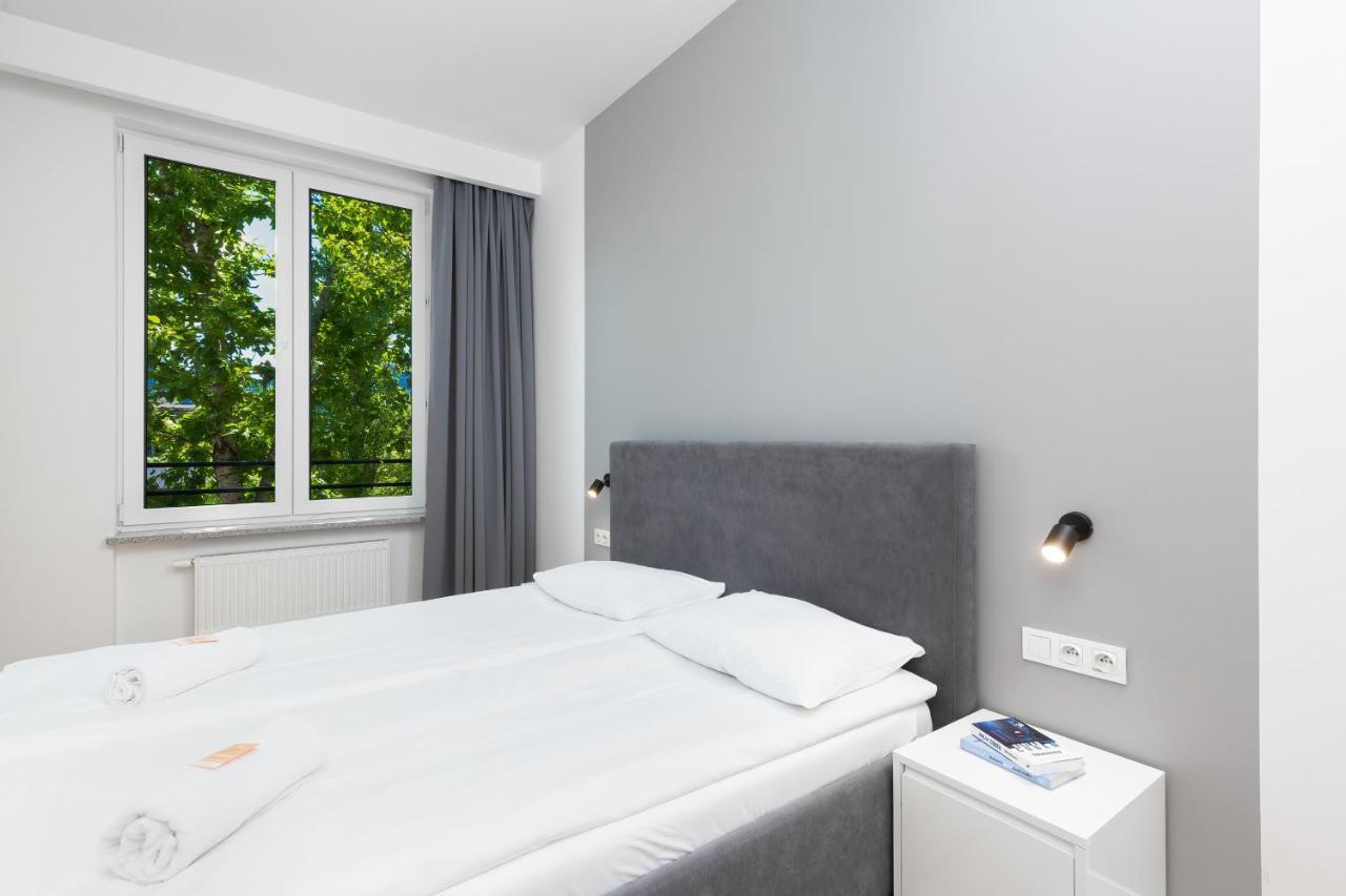 Wola Pet-friendly With Ac Slawinska By Renters Apartmán